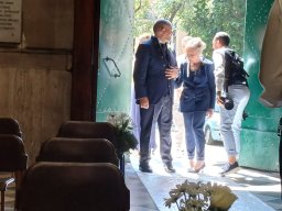 La Cerimonia Vista Dagli Amici